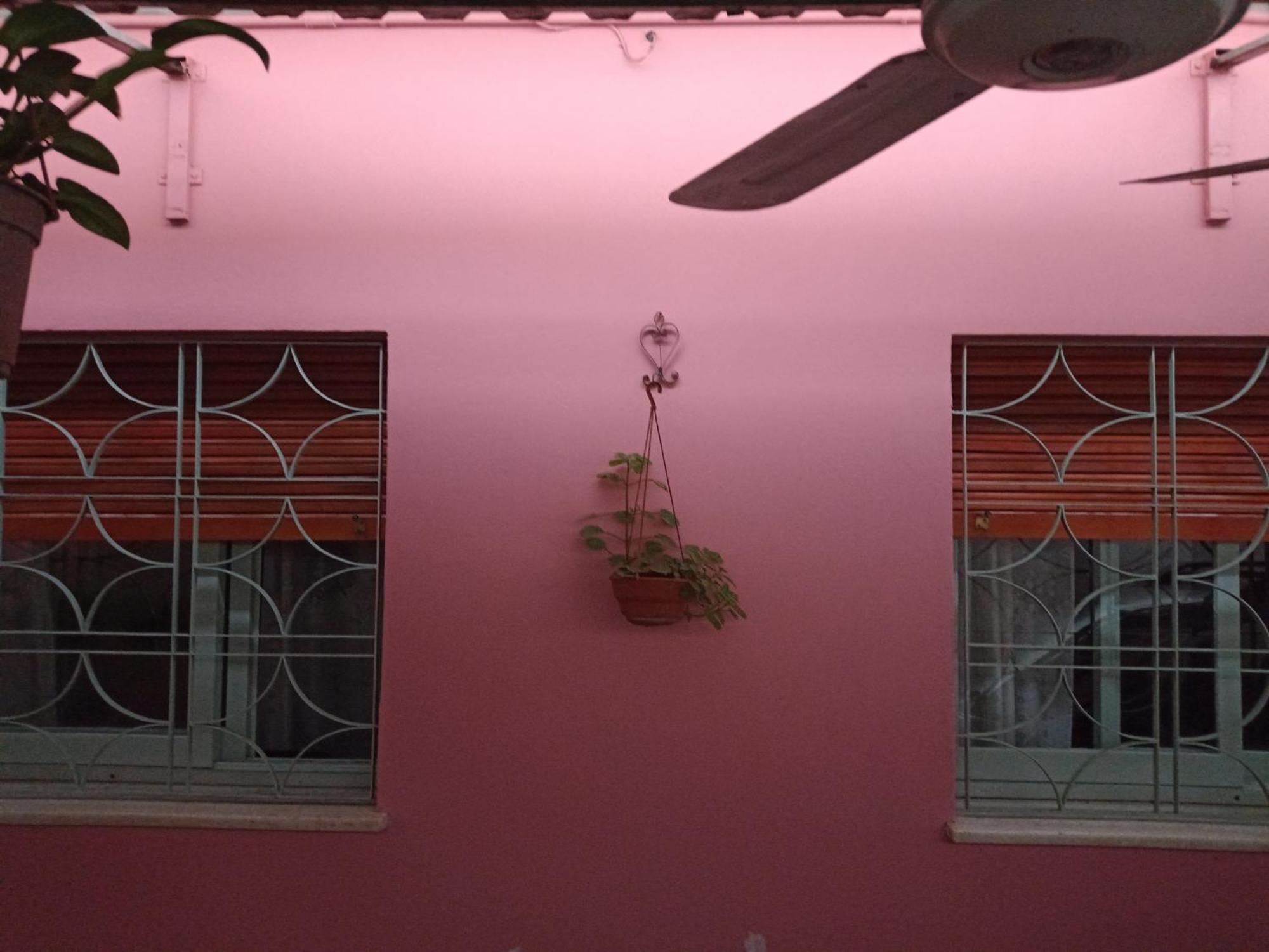 Casa De Juana La Falda